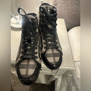 Burberry sneakers